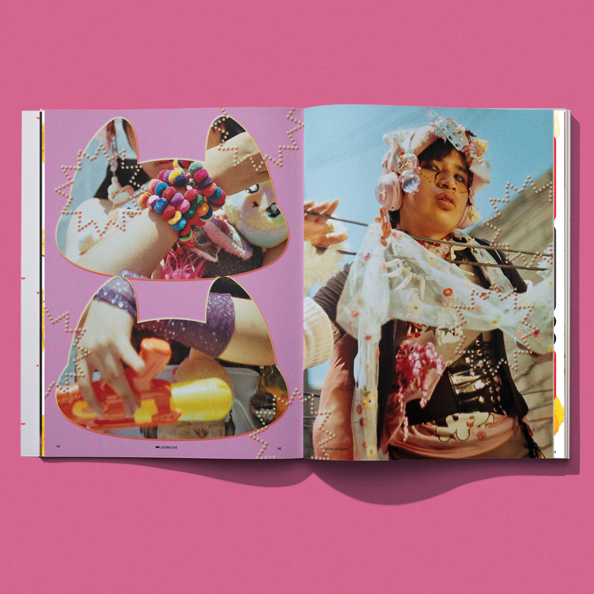 Issue 002: Astrid Hadad y Leche de Alien