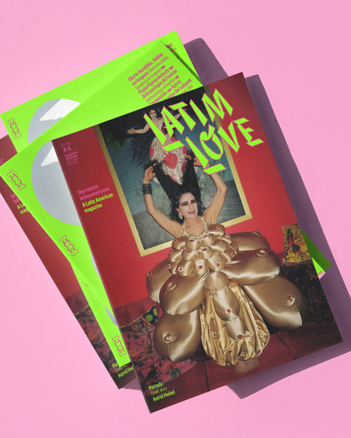 Issue 002: Astrid Hadad y Leche de Alien